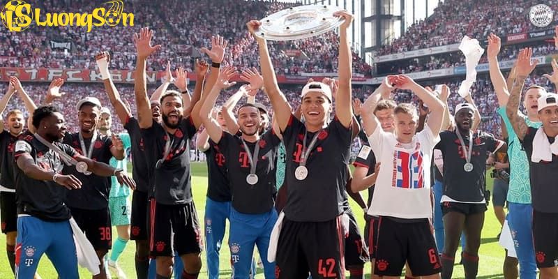 Vô địch Bundesliga lần 11 của Bayern Munich