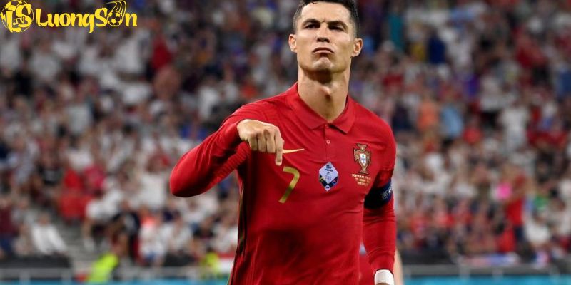 Tìm hiểu về Ronaldo