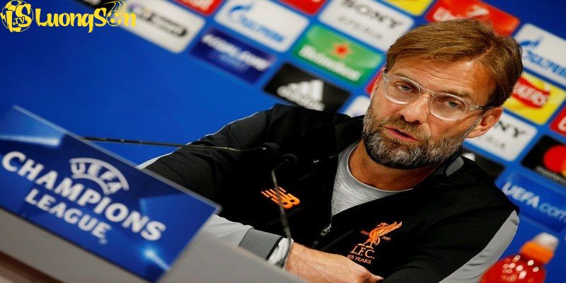 Jurgen Klopp phát biểu về thương vụ Cody Gakpo